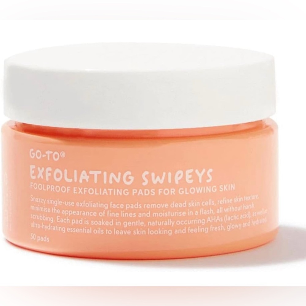 Go-To Exfoliating Swipeys - Picture 2 of 8